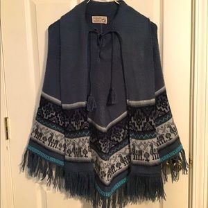 Ladies Peruvian Alpaca Poncho with Attached Scarf
